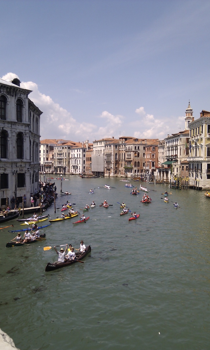 Das vogalonga.eu Team im Canal de Grande