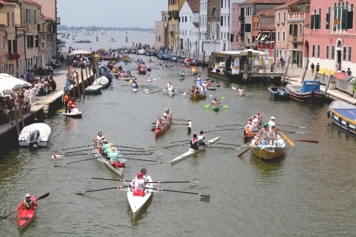 l'arrivée du pont des trois arches